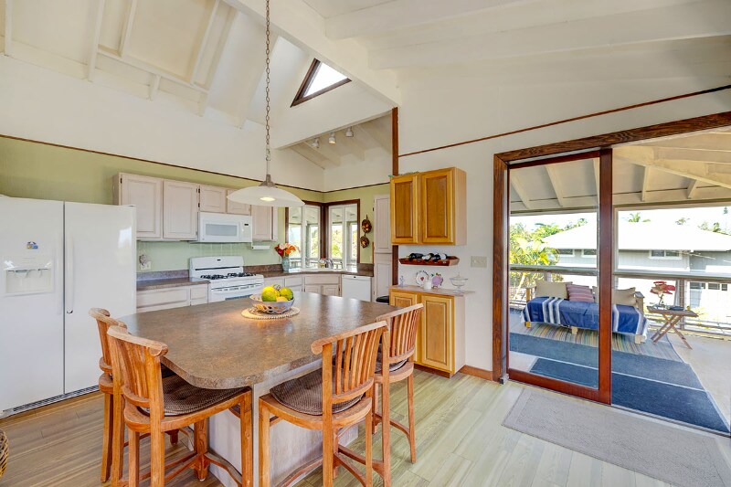 Building Photo - 12-211-211 Oliana Dr