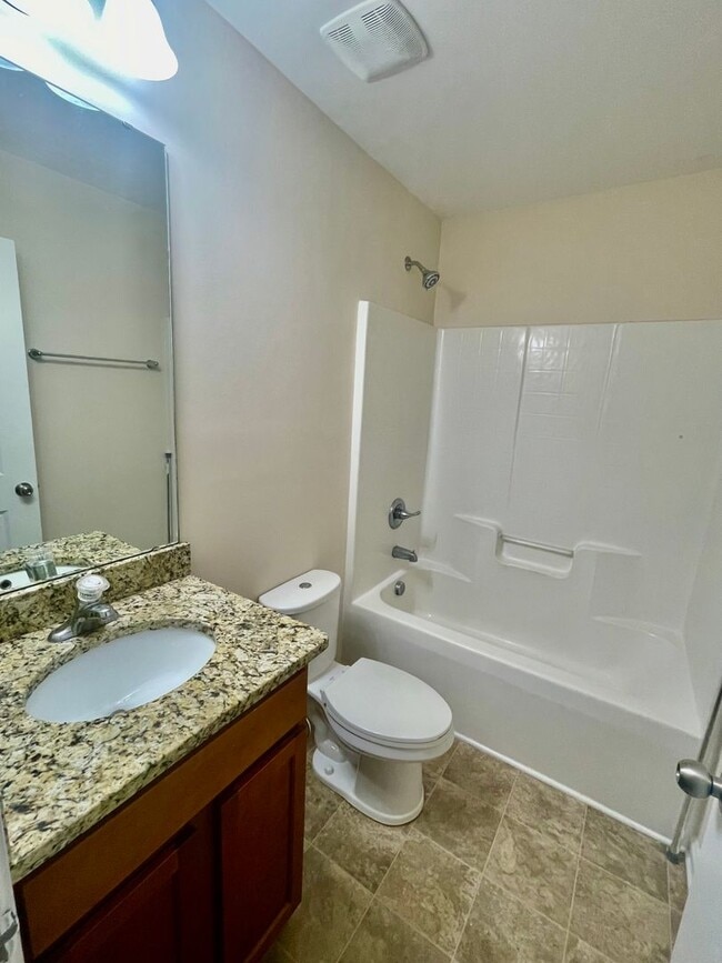 Building Photo - Luxurious 2 story 3 bedroom 2.5 bath townhomes. Located in Salisbury.