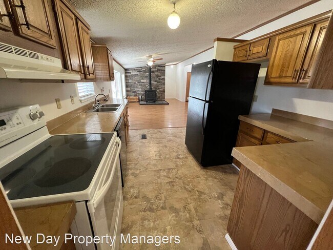 Building Photo - 3 br, 2 bath House - 33 Lone Tree Lane