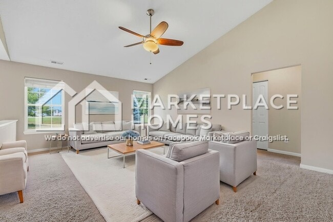 Building Photo - 5264 Brassie Dr