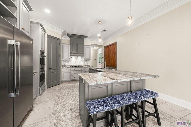 Building Photo - 19537 S Harrells Ferry Rd