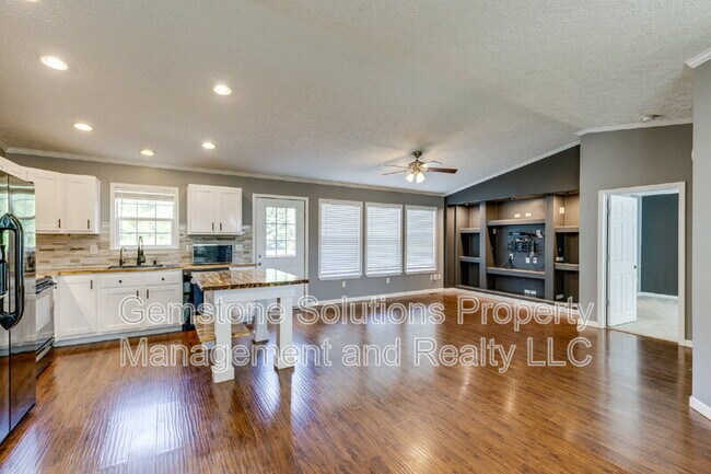 Building Photo - 1154 Wrights Mill Rd