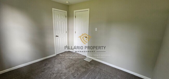 Building Photo - 2804-2806 Raible Ave.