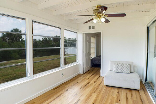 Building Photo - 644 Bonita Ct