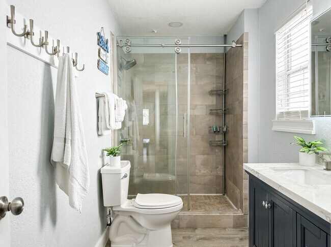 Building Photo - 94 Cobia St