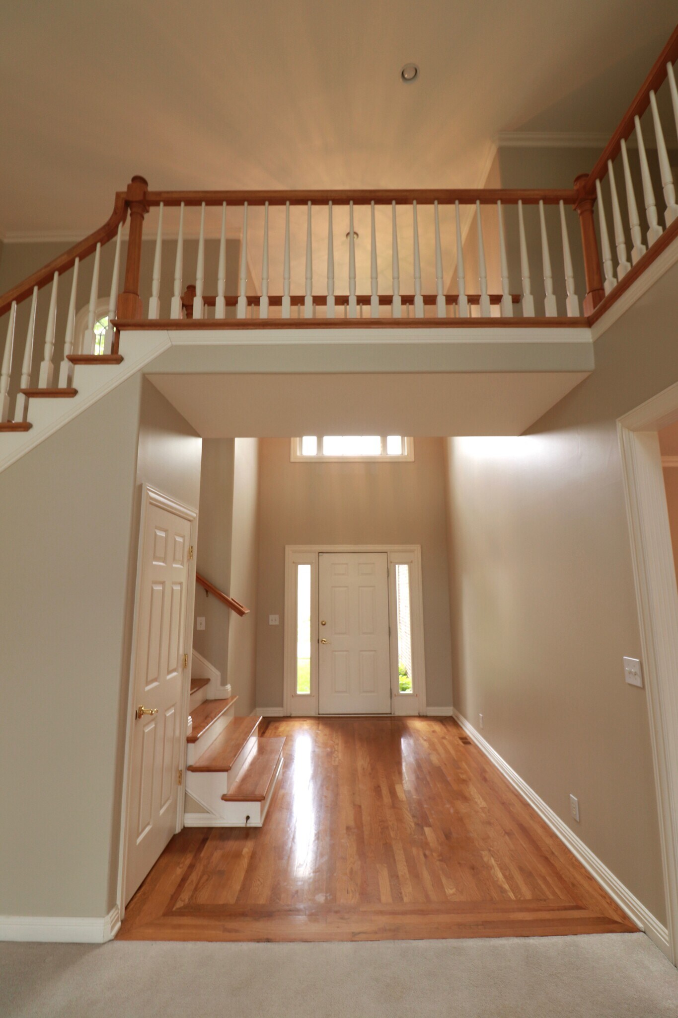 Foyer - 5304 Wolfpen Woods Dr.