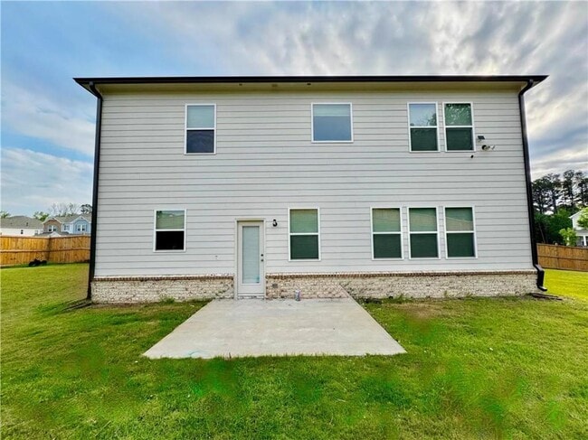 Building Photo - 830 Elderberry Ct
