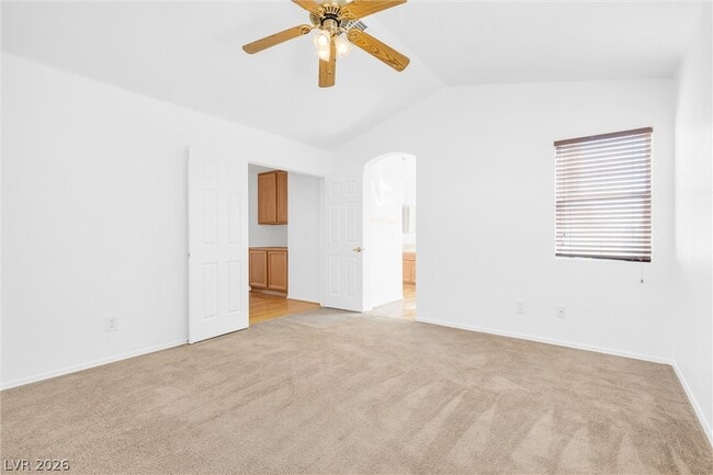 Building Photo - 1444 Country Hollow Dr