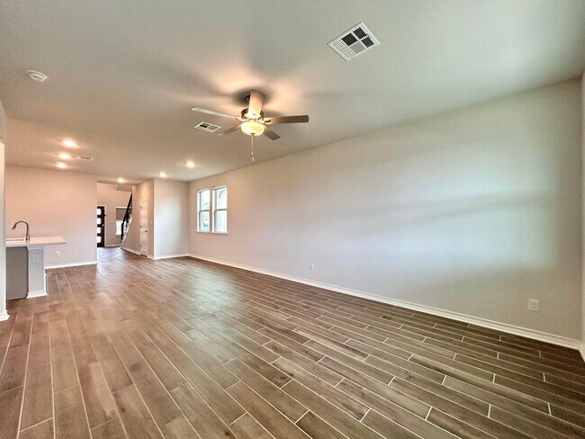 Building Photo - 230 Small Seed Dr