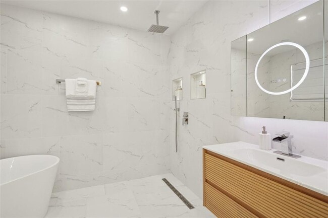 Building Photo - 6632 Pasturelands Pl