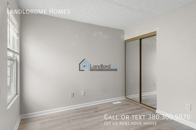 Building Photo - 2623 Bloom Dr