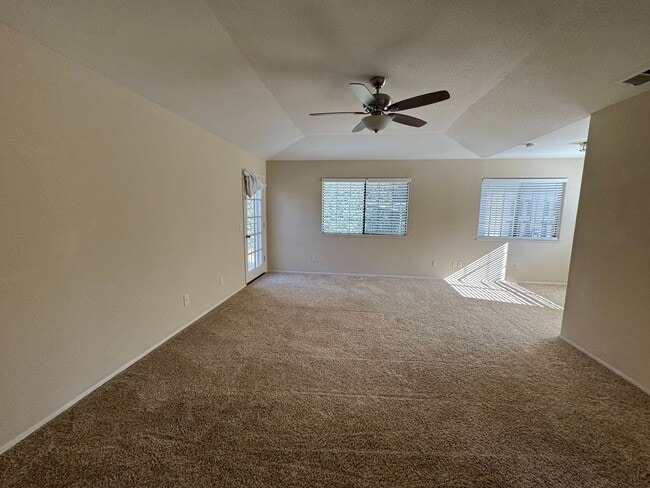 Building Photo - 1473 Mercer Ct