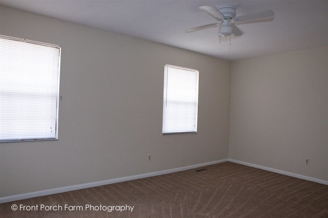 Building Photo - 3756 Donovan Dr