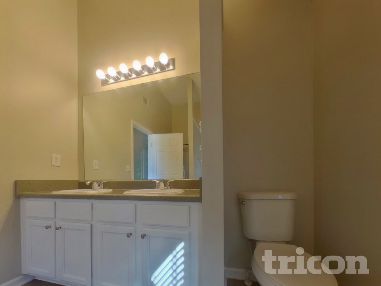 Building Photo - 138 Birchfield Way