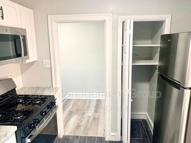 Building Photo - 1702 Wagner Ave