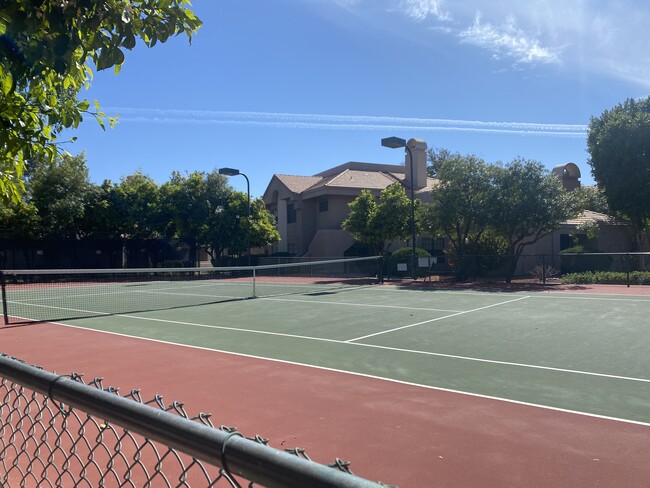 Tennis/Pickle Ball court - 5950 N 78th St