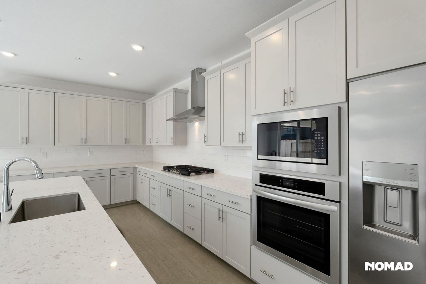 Building Photo - 8017 Roundhouse Lp