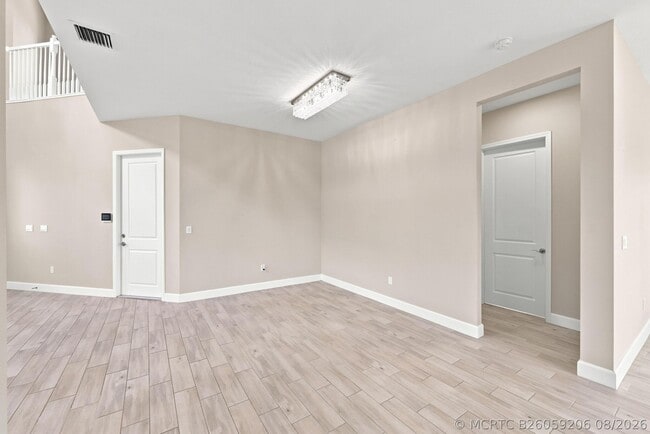 Building Photo - 5608 Macoon Wy