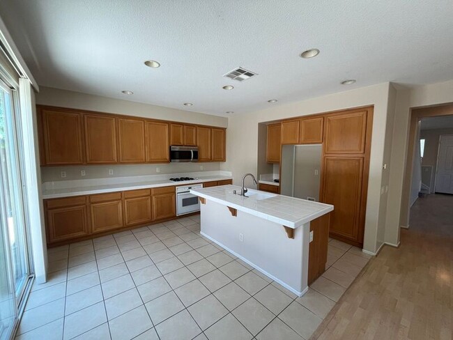 Building Photo - 28328 Ware Street