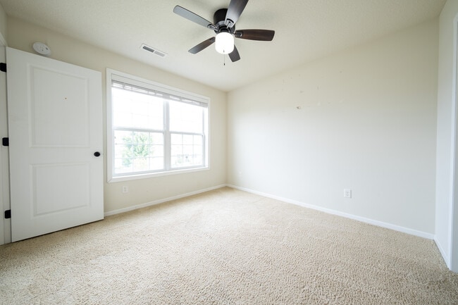 Building Photo - 9183 Lighthouse Ln