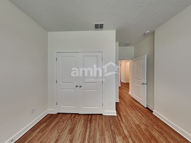 Building Photo - 2978 Rolling Acrs Rd