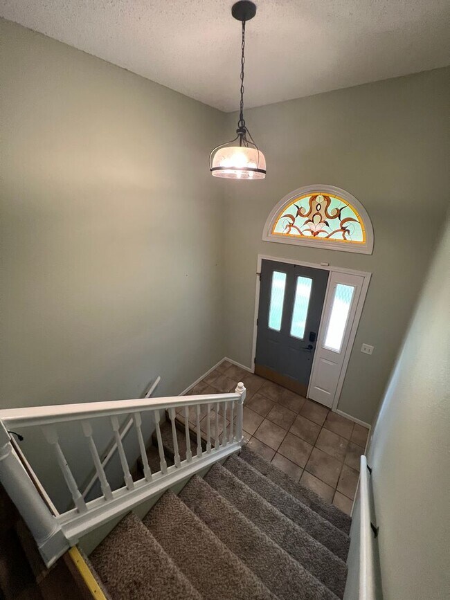 Building Photo - 109 Lasalle