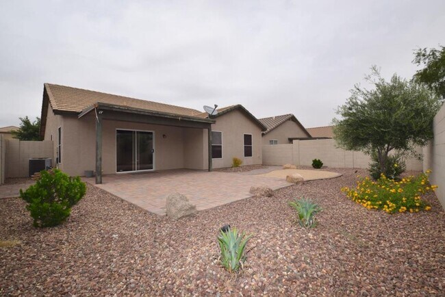 Building Photo - Beautiful Copper Basin Home!