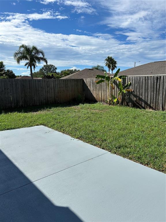 Building Photo - 1515 Silktree Ct
