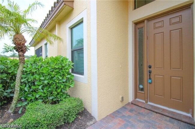 Building Photo - 9122 Isla Bella Cir