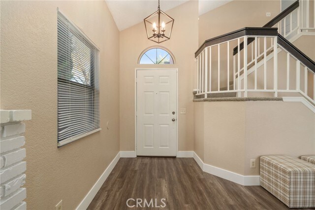 Building Photo - 533 E Jackman St