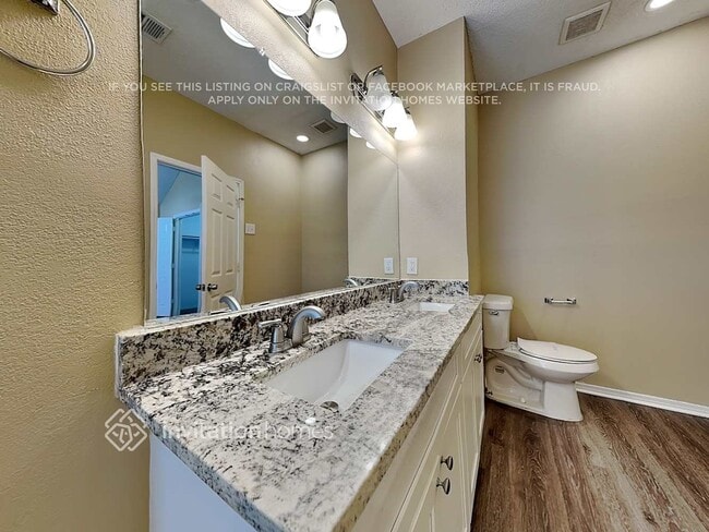 Building Photo - 1301 Woodthorpe Dr