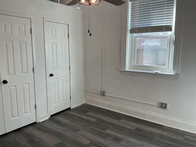 Building Photo - 4539 Montgomery Rd