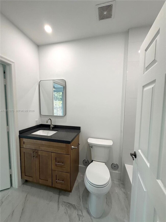 Building Photo - 4402 SW 160th Ave