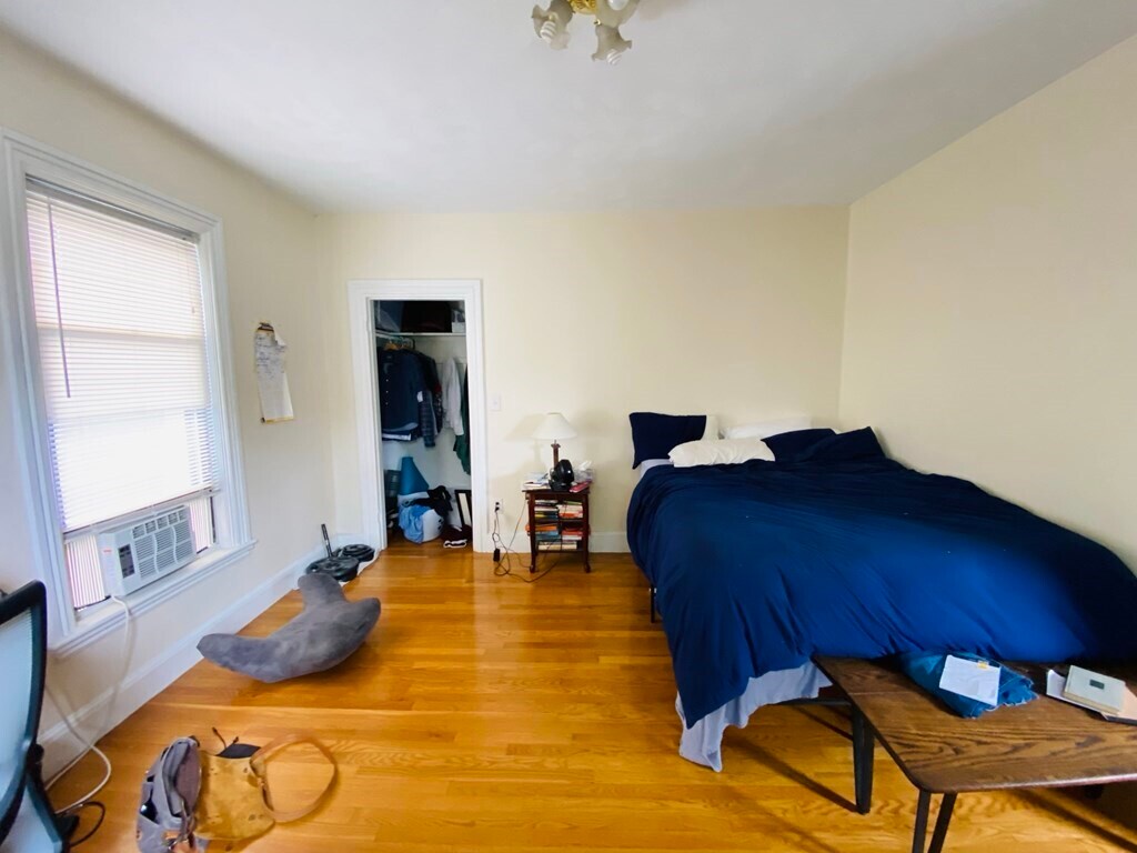 Building Photo - 48 Allston St