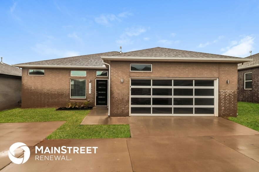 Building Photo - 11233 Paradise Out Ln