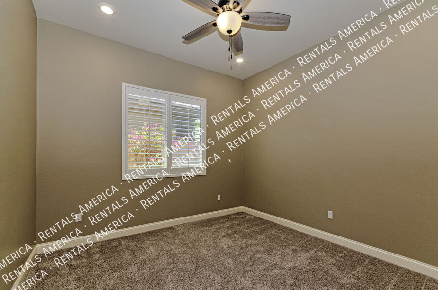 Building Photo - 757 W Aviator Crossing Dr