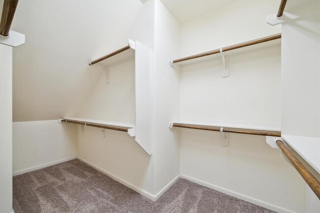 Building Photo - 1539 Giles Dr