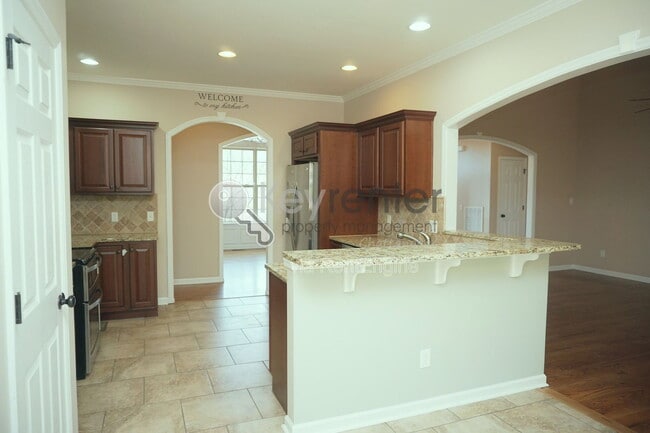 Building Photo - 6967 Neville Dr