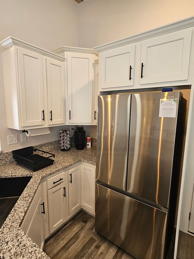 Building Photo - Upscale New Construction Ranch
