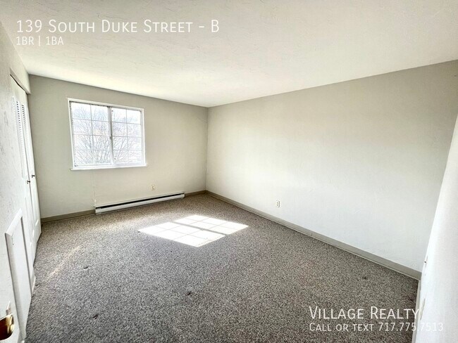Building Photo - 139 S Duke St