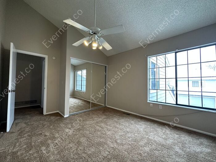 Building Photo - 2934 S Scranton St