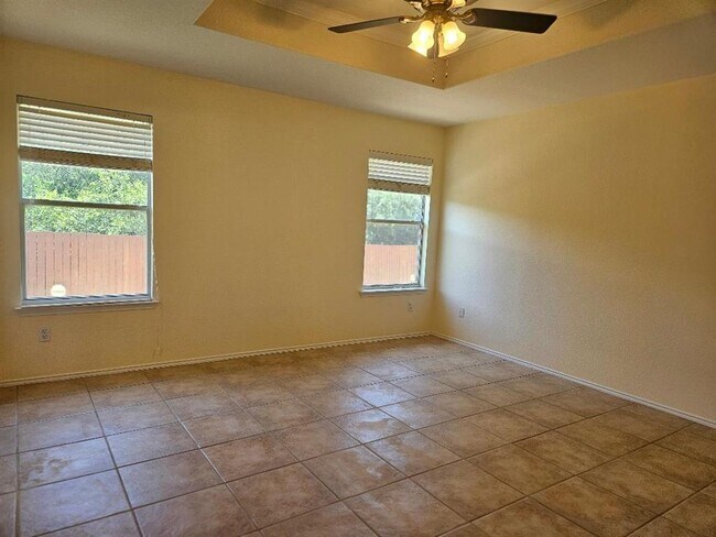 Building Photo - 17833 Floribundas Ln