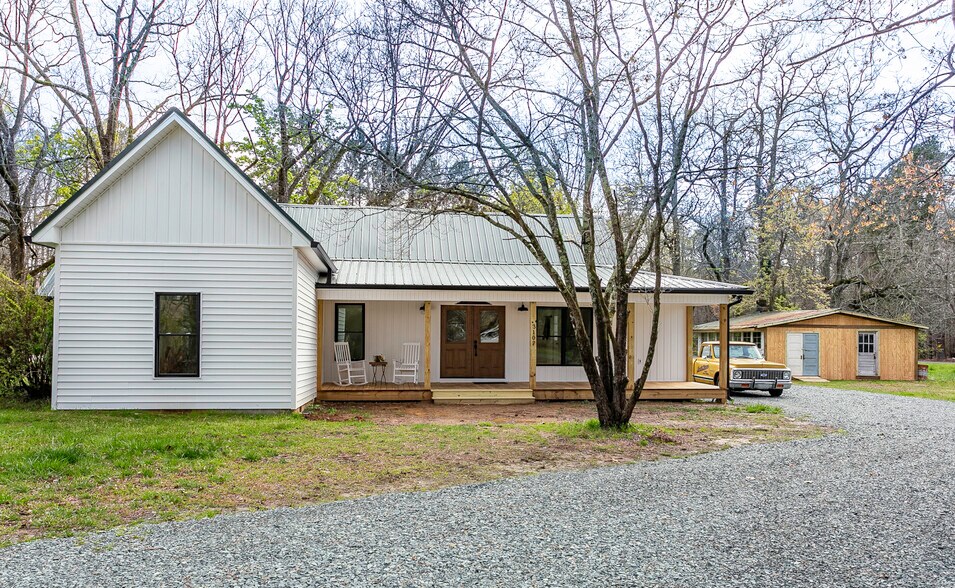 Building Photo - 3107 Orange Grove Rd