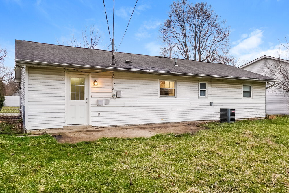 Building Photo - 6536 Dobson Square E
