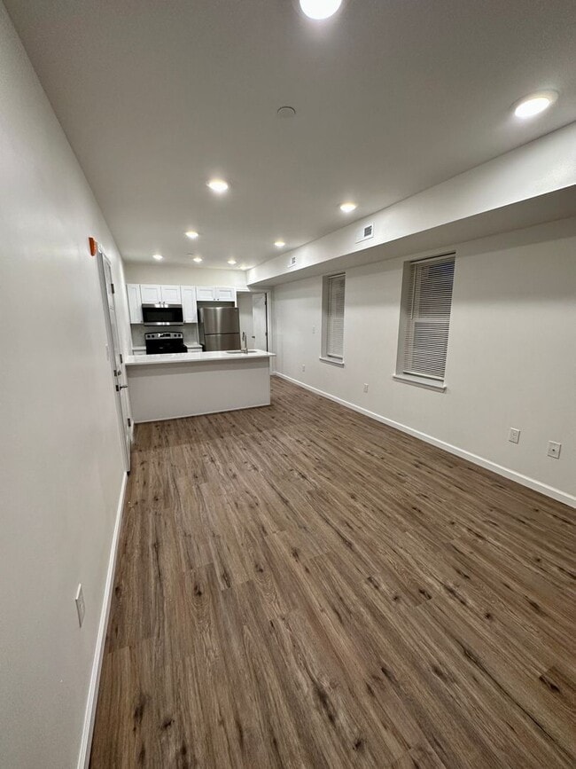 Building Photo - 4224 Brown St