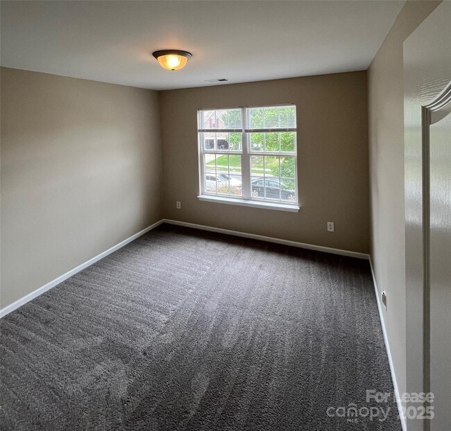 Building Photo - 15315 Edgewater Forest Ln