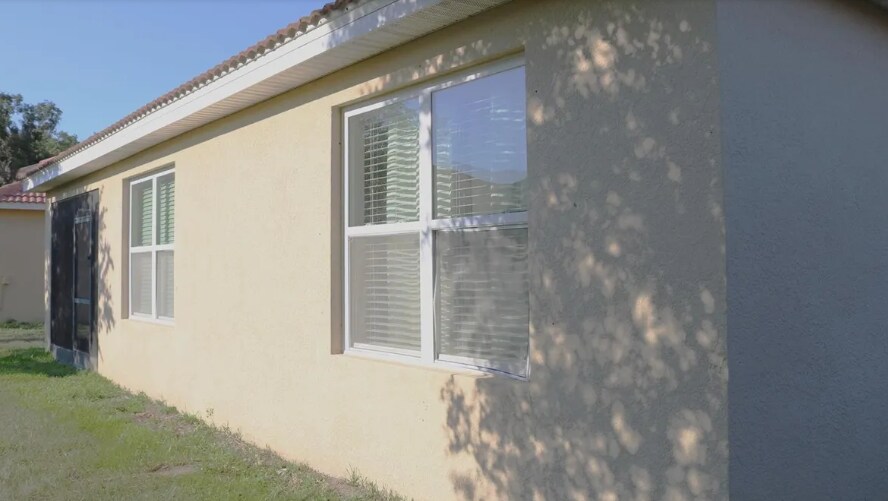 Building Photo - 3045 Sangria St