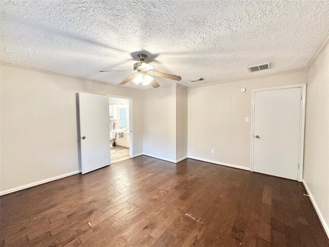 Building Photo - 11614 Easterling Dr