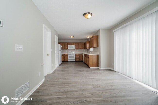 Building Photo - 228 Stonemast Loop, Pataskala, OH 43062