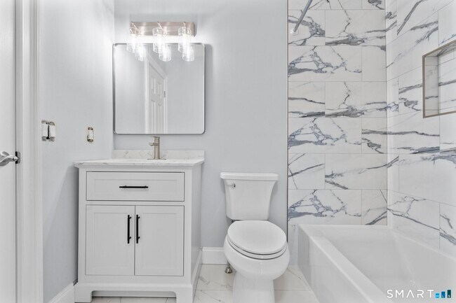 Building Photo - 133 Peddlers Dr